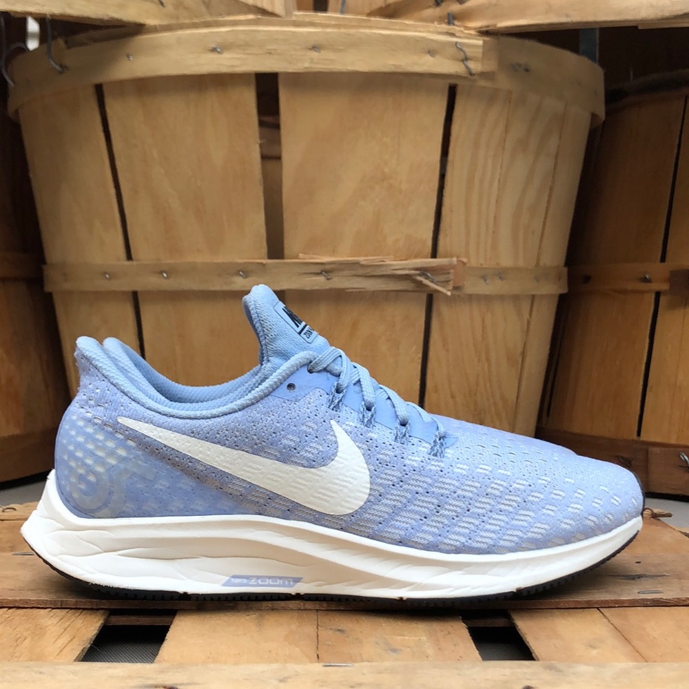 Nike Air Zoom Pegasus 35 Running Shoes